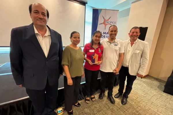 <p>Ciudad de Panamá, febrero de 2026- Con un lleno total que superó los 500 asistentes, el Ateneo de Ciudad del Saber se convirtió en el escenario en donde la comunidad científica, académicos, ambientalistas, estudiantes y amantes de la naturaleza pudieron disfrutar del documental “Tesoro del Caribe”. La velada sirvió para conmemorar el aniversario 20 del [&hellip;]</p>