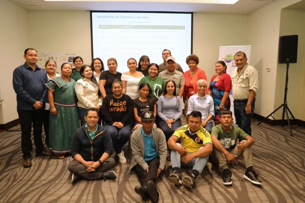 <p>Sistemas silvopastoriles, manejo eficiente del agua y conservación de fuentes hídricas forman parte de las estrategias implementadas para fortalecer la productividad y la resiliencia de las fincas en Garachiné, Darién. Antonio Bonilla Santos, hombre del campo y productor ganadero del área de Garachiné, en Darién, recuerda con orgullo y buen ánimo los obstáculos a los [&hellip;]</p>