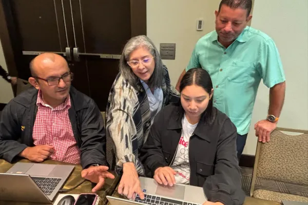 <p>Ciudad de Panamá, noviembre de 2025 — Fundación Natura participó en el Primer Congreso Nacional de Agroturismo: “Turismo Sostenible con Identidad Rural”, que se desarrolló del 19 al 21 de noviembre en Antón, provincia de Coclé. Este encuentro reunió a expertos, productores, organizaciones y actores del sector turismo para fortalecer las capacidades del agroturismo en [&hellip;]</p>