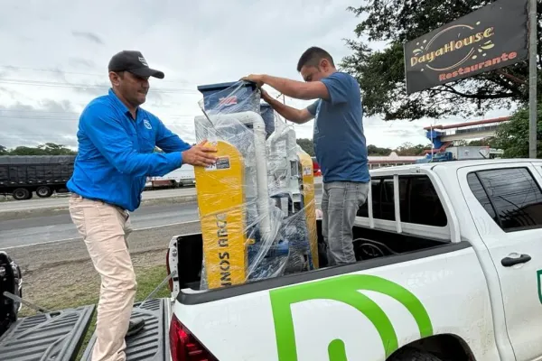 <p>Ciudad de Panamá, febrero de 2026 — Como parte del compromiso establecido en la Política de Género de Fundación Natura de incorporar la perspectiva de género en sus programas, operaciones y proyectos vinculados a la conservación ambiental y protección de la biodiversidad, Fundación Natura llevó a cabo un taller introductorio sobre el Enfoque de Género [&hellip;]</p>