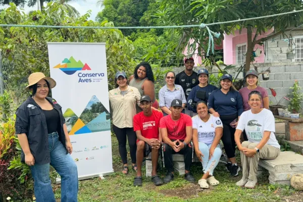 <p>La iniciativa @conservaaves continúa fortaleciendo espacios de participación comunitaria en Playa Leona, La Chorrera, mediante el desarrollo del ejercicio participativo de Fotovoz, organizado por Sociedad @audubonpanama en coordinación con Fundación Natura, y junto al socio local Fundación Naturaleza y Ciencia 507. @naty.ciencia507 Durante las tres sesiones de Fotovoz desarrolladas en Playa Leona, La Chorrera, se contó con la participación activa [&hellip;]</p>
